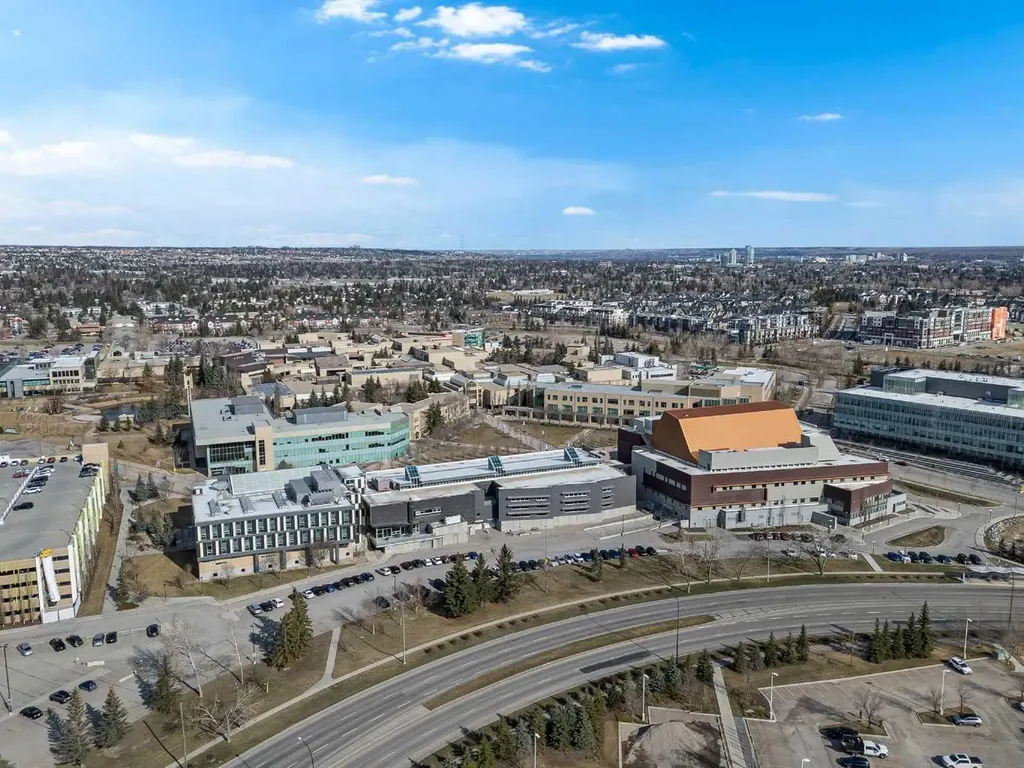35 Richard Court SW Calgary AB T3E 7N9