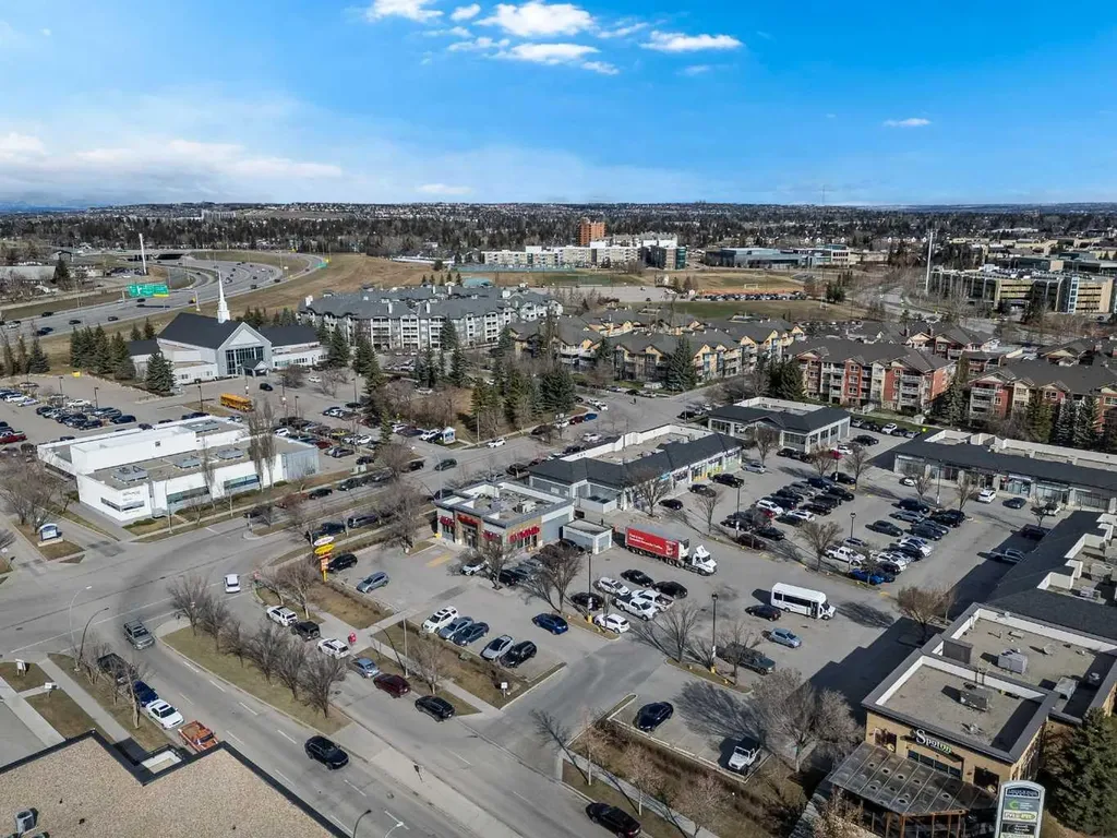 35 Richard Court SW Calgary AB T3E 7N9