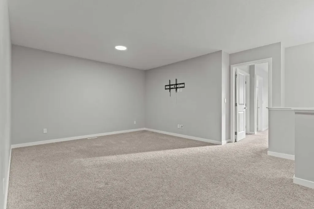109 Mallard Grove SE Calgary AB T3S0E2