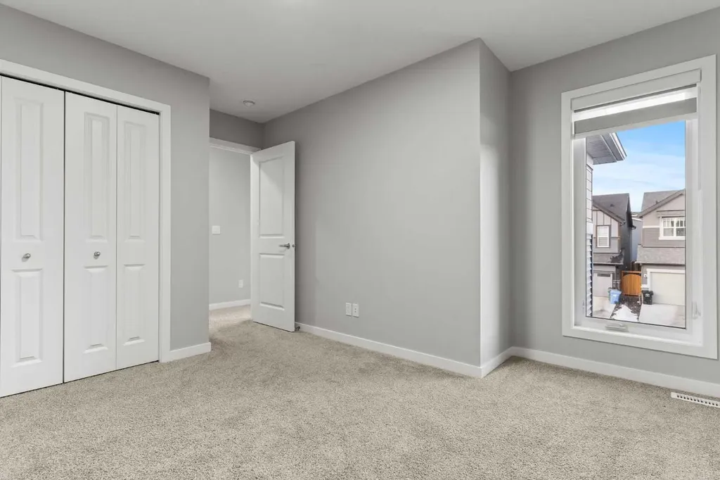 109 Mallard Grove SE Calgary AB T3S0E2