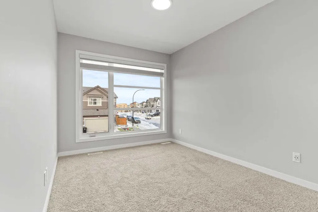 109 Mallard Grove SE Calgary AB T3S0E2