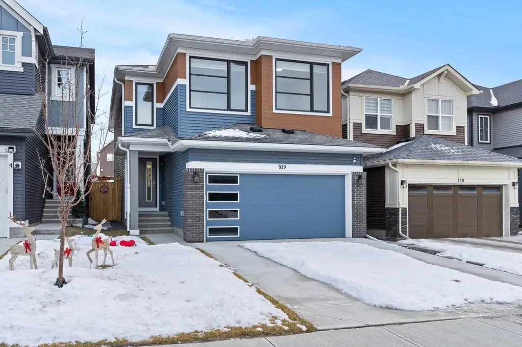 109 Mallard Grove SE Calgary AB T3S0E2