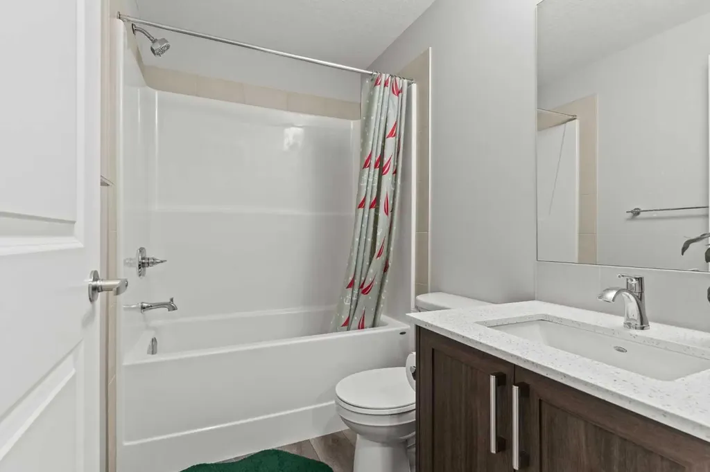 109 Mallard Grove SE Calgary AB T3S0E2