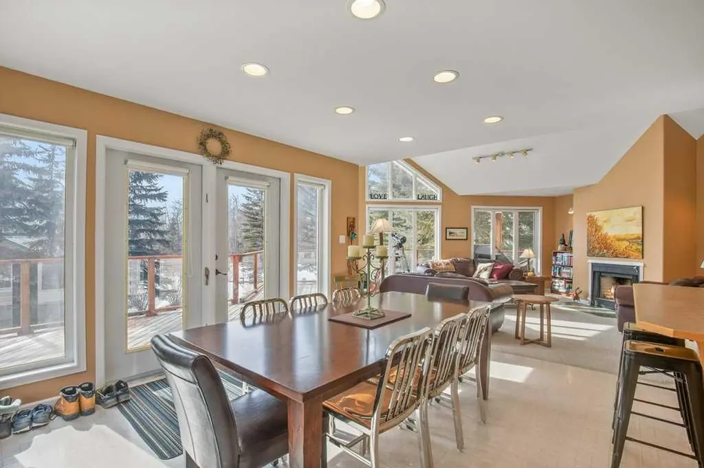 1401 Juniper Road Sunbreaker Cove AB T0C 0J0