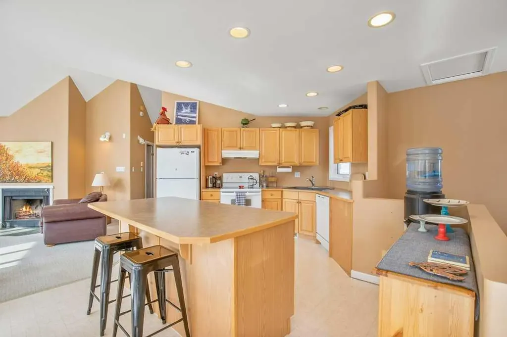1401 Juniper Road Sunbreaker Cove AB T0C 0J0