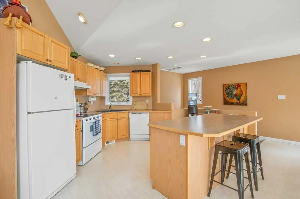 1401 Juniper Road Sunbreaker Cove AB T0C 0J0