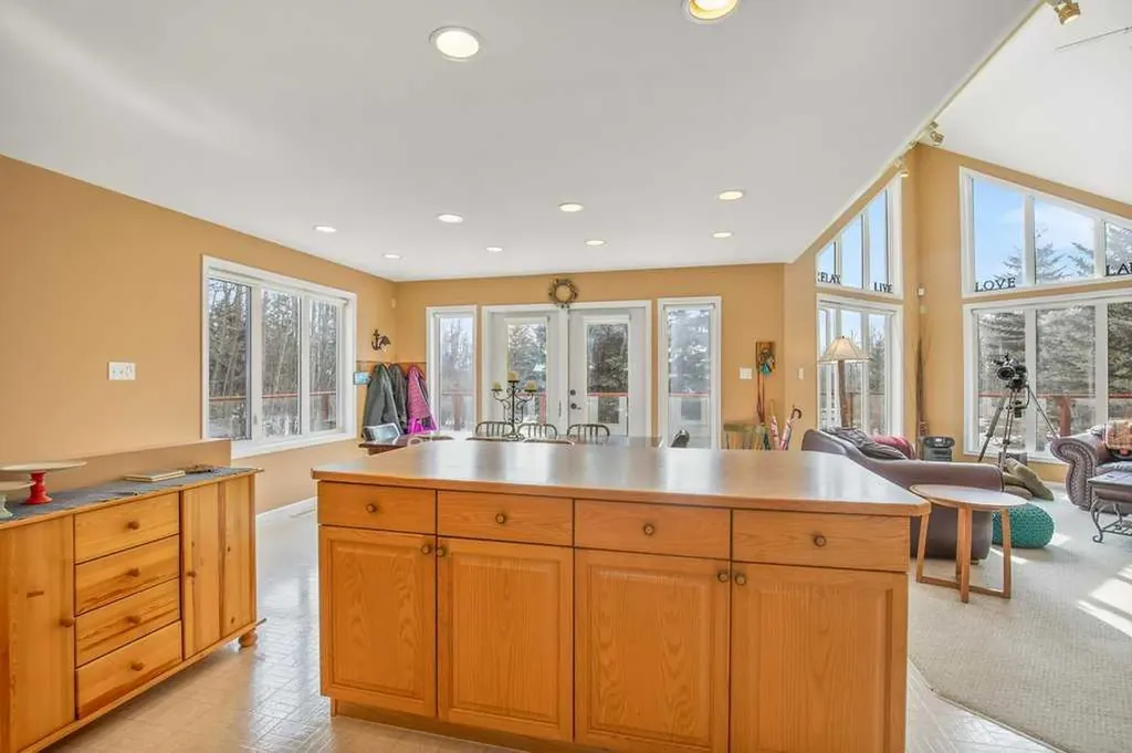1401 Juniper Road Sunbreaker Cove AB T0C 0J0