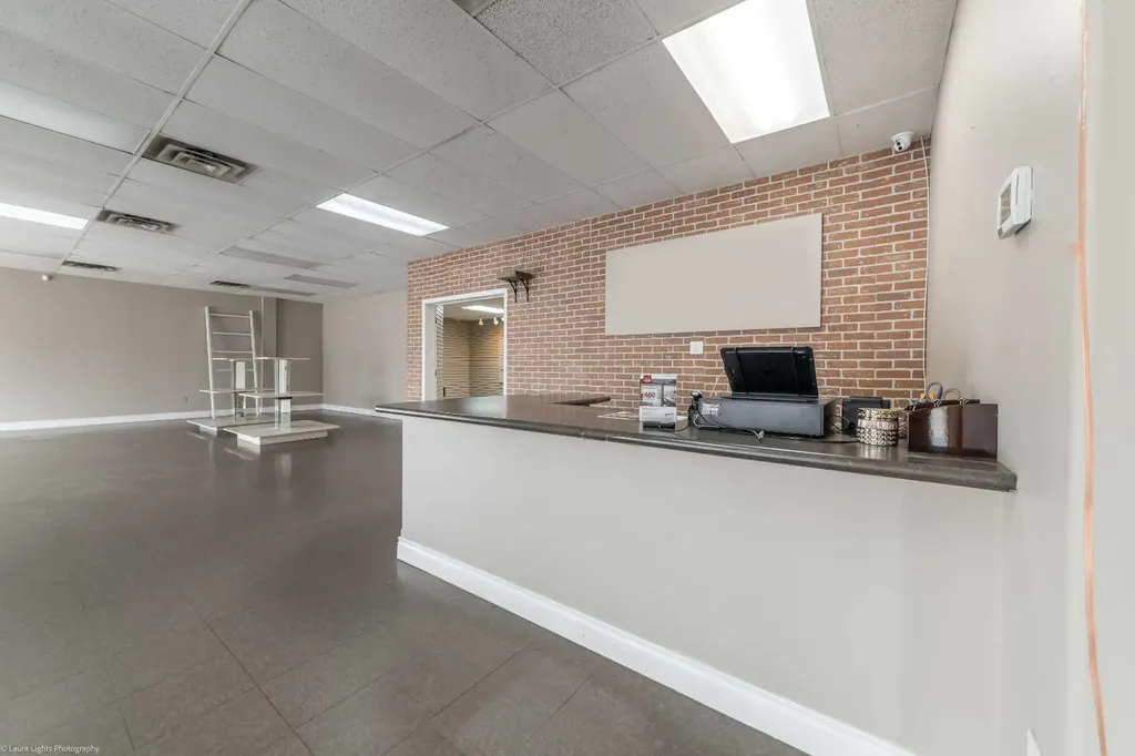 4813 49 Avenue Lloydminster SK S9V 0L9