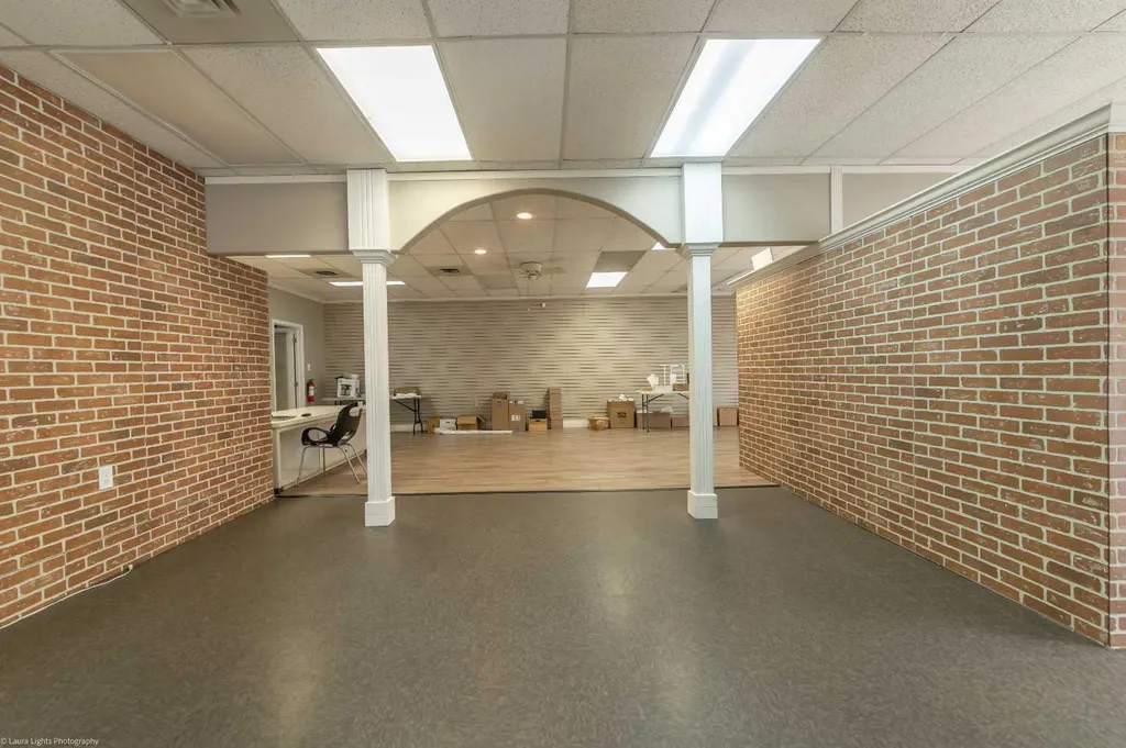 4813 49 Avenue Lloydminster SK S9V 0L9
