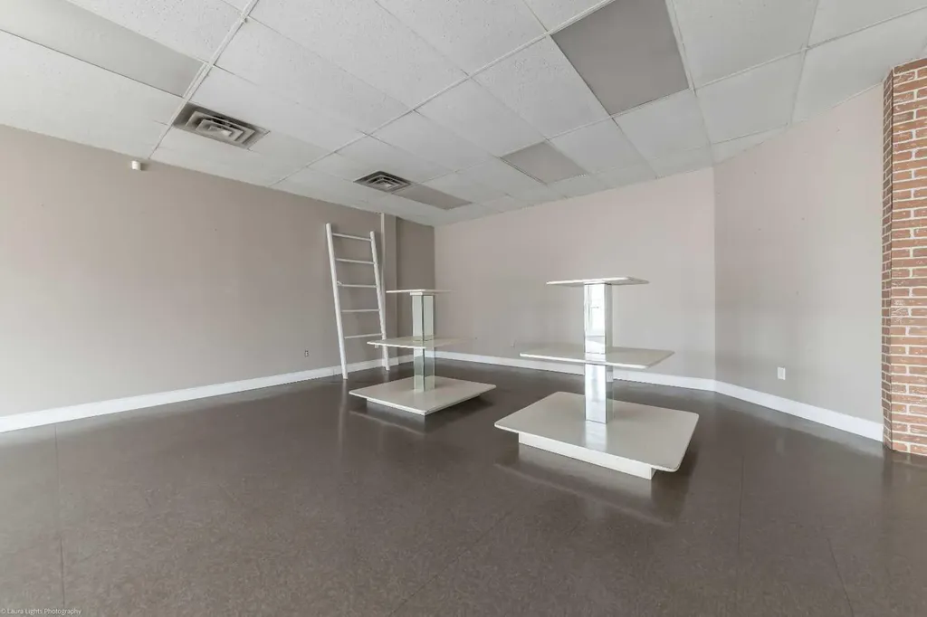 4813 49 Avenue Lloydminster SK S9V 0L9