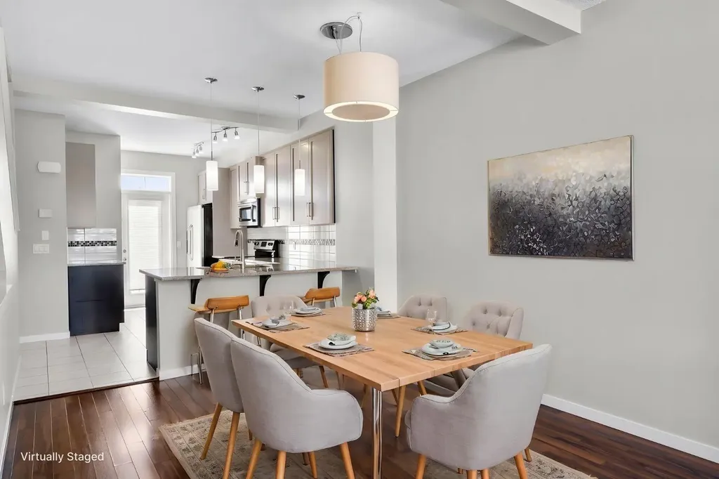 78 New Brighton Landing SE Calgary AB T2Z1C1