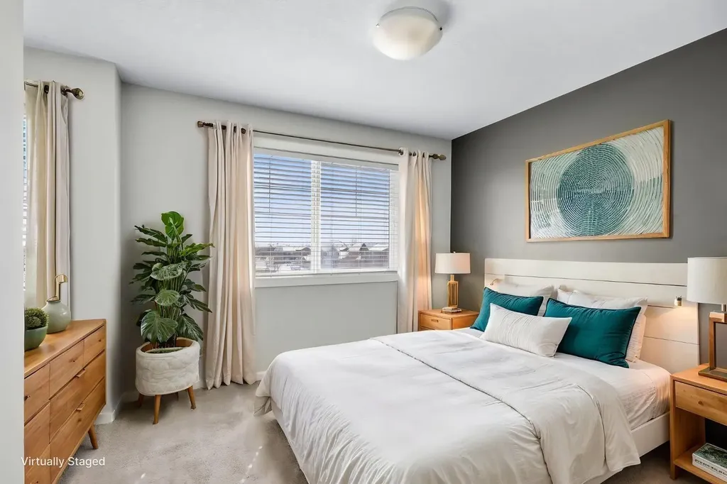 78 New Brighton Landing SE Calgary AB T2Z1C1