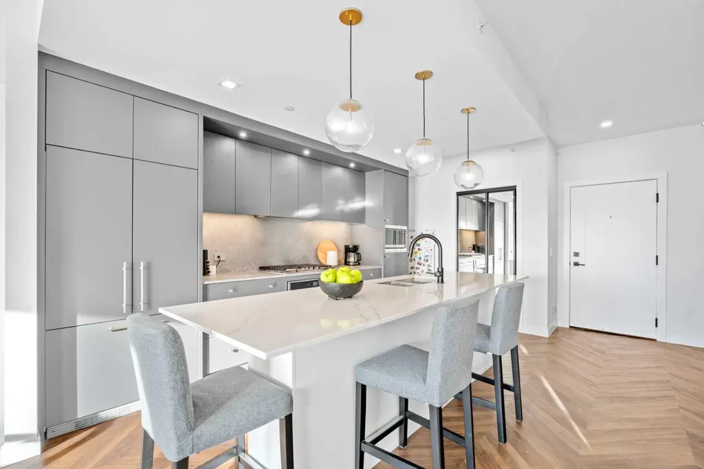 8505 Broadcast Avenue SW Calgary AB T3H 6B5