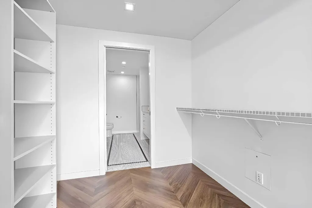 8505 Broadcast Avenue SW Calgary AB T3H 6B5