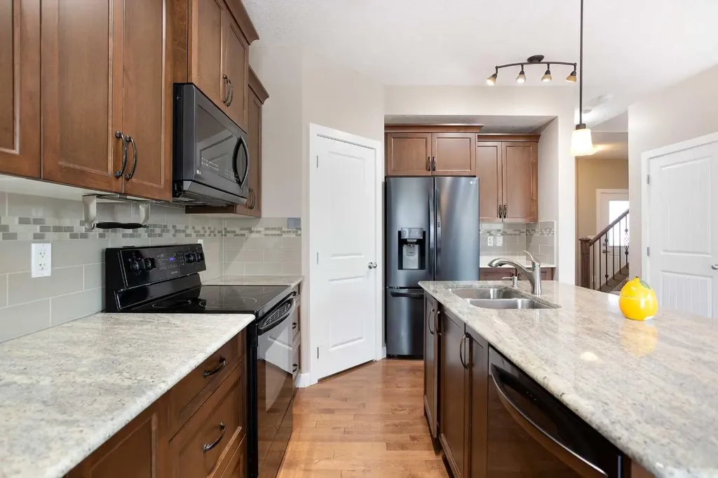 147 Morningside Mews SW Airdrie AB T4B 0X2