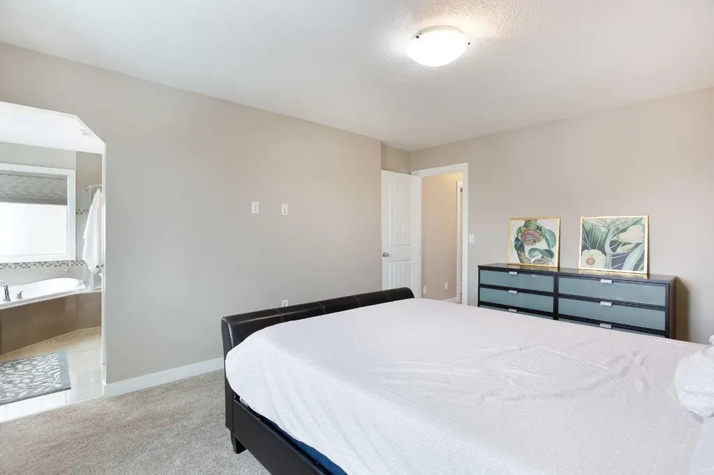 147 Morningside Mews SW Airdrie AB T4B 0X2