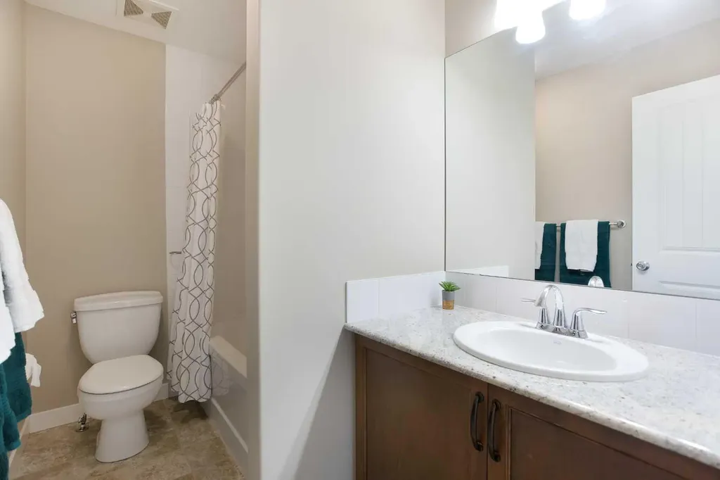 147 Morningside Mews SW Airdrie AB T4B 0X2