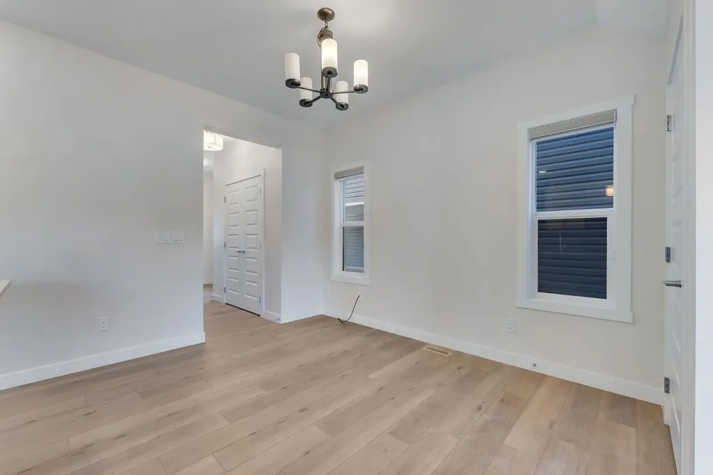 1489 Bayview Point SW Airdrie AB T4B 5K1