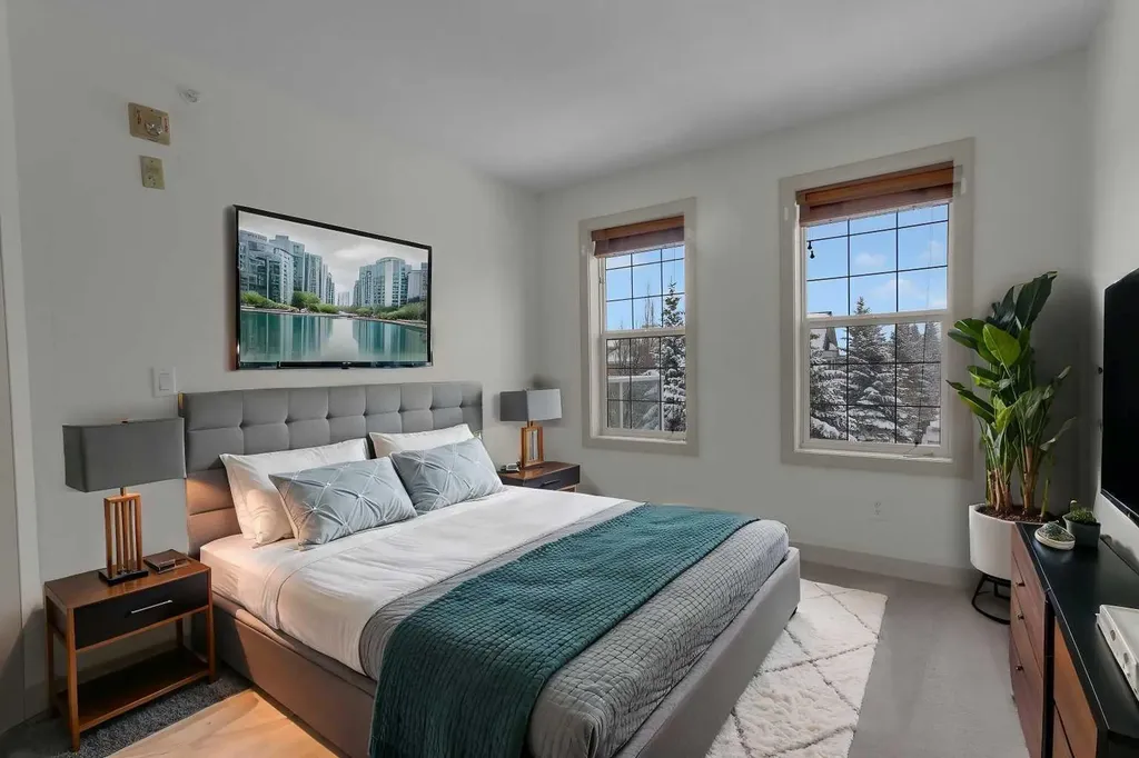 2233 34 Avenue SW Calgary AB T2T 6N2