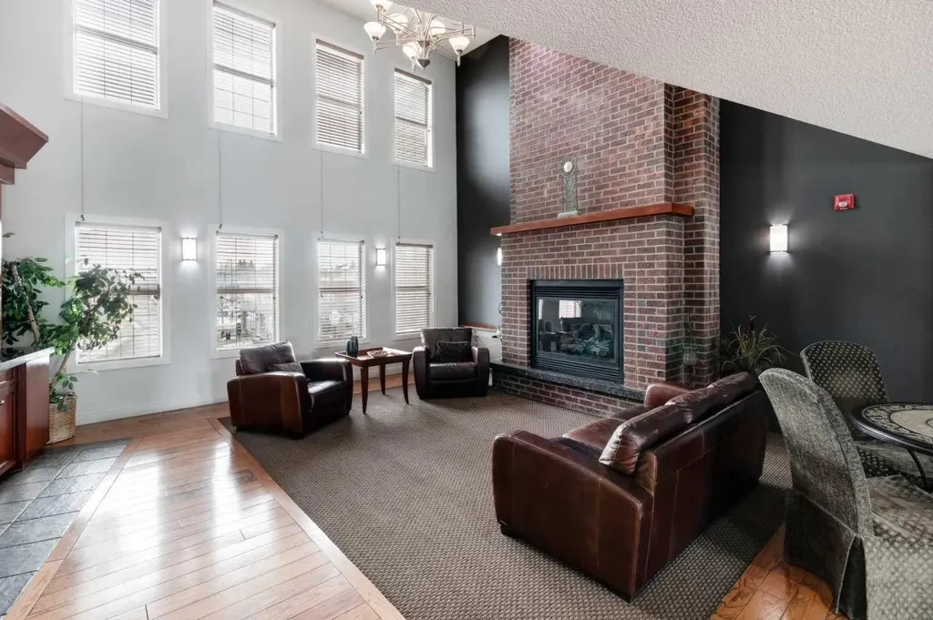 2233 34 Avenue SW Calgary AB T2T 6N2