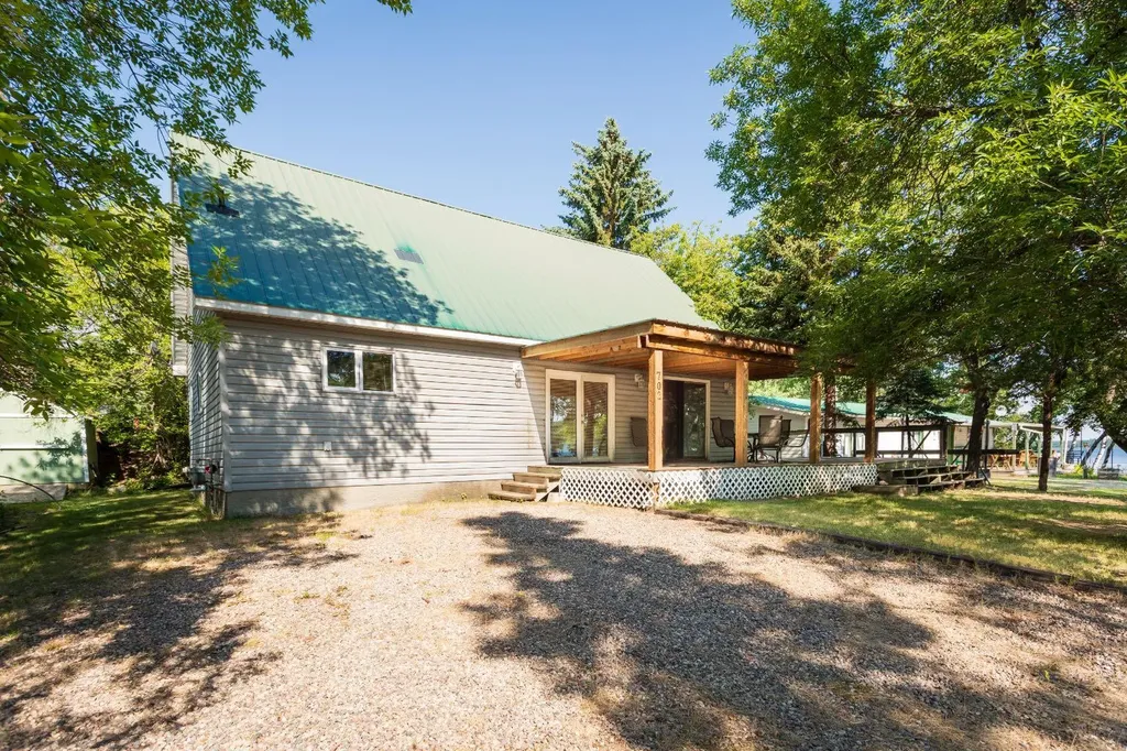 702 Rae Street Makwa Loon Lake SK S0M 1L0