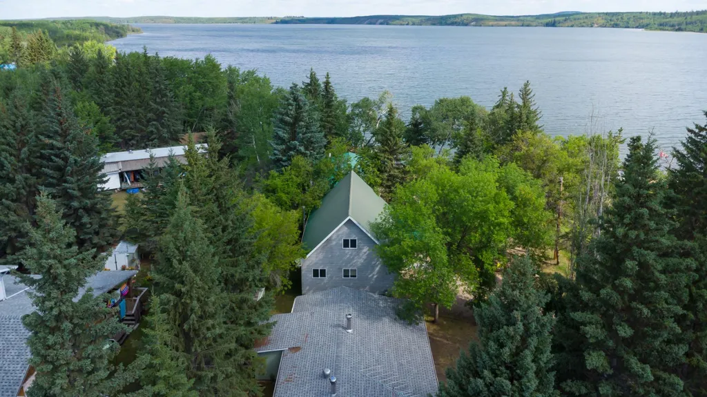 702 Rae Street Makwa Loon Lake SK S0M 1L0