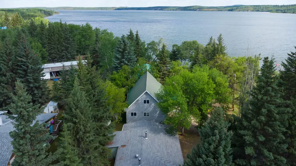 702 Rae Street Makwa Loon Lake SK S0M 1L0