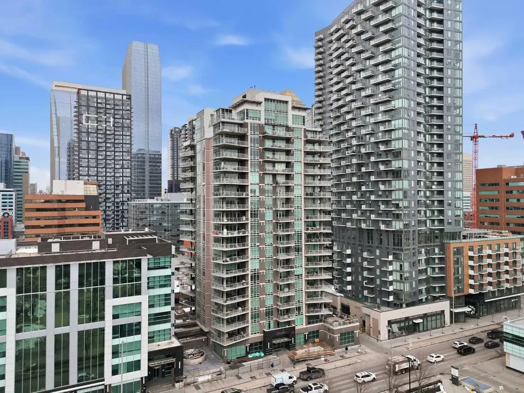 530 12 Avenue SW Calgary AB T2R0B1