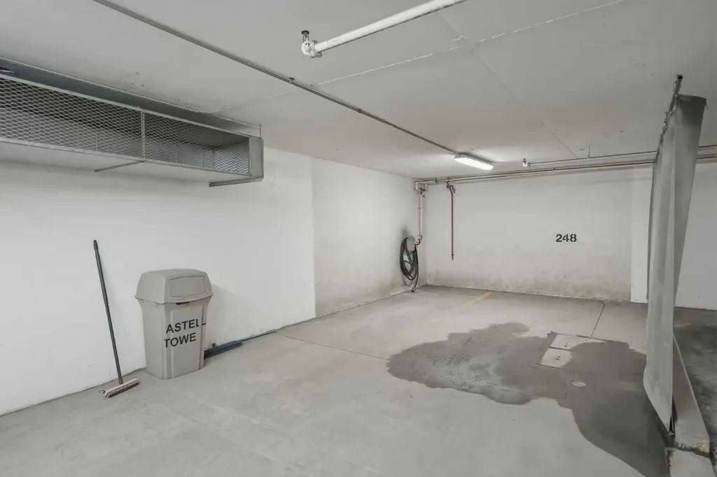 530 12 Avenue SW Calgary AB T2R0B1