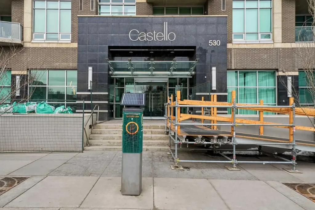 530 12 Avenue SW Calgary AB T2R0B1
