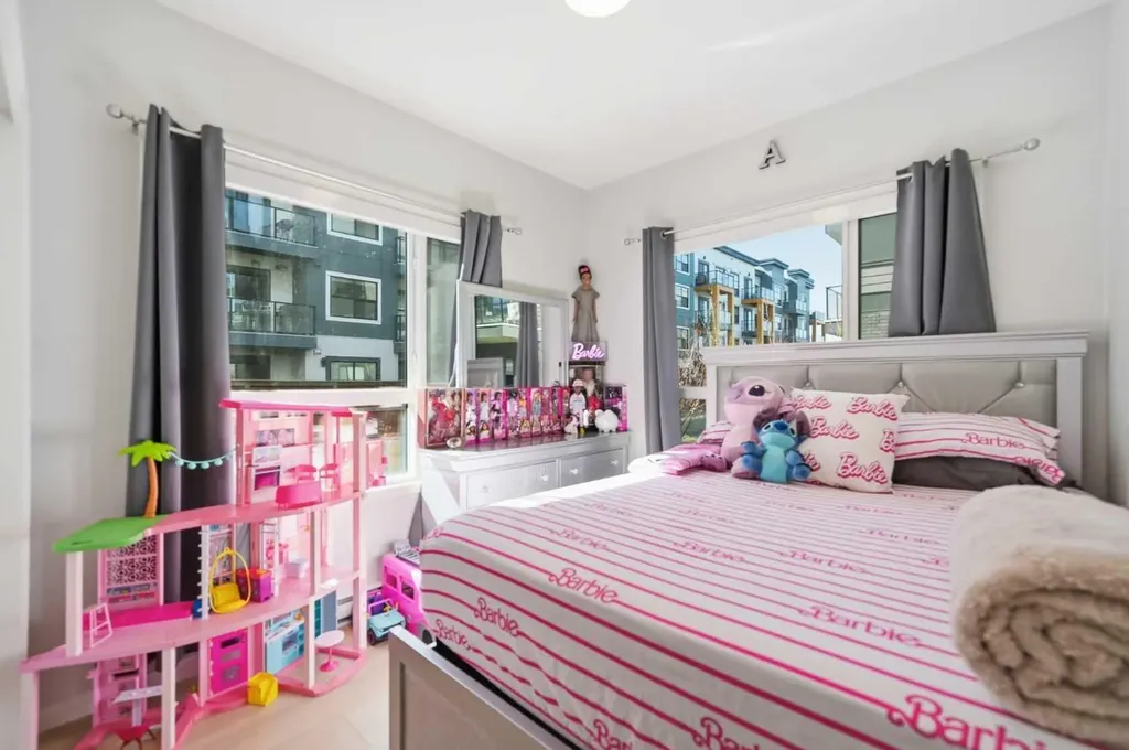 20295 Seton Way SE Calgary AB T3M 3Y7