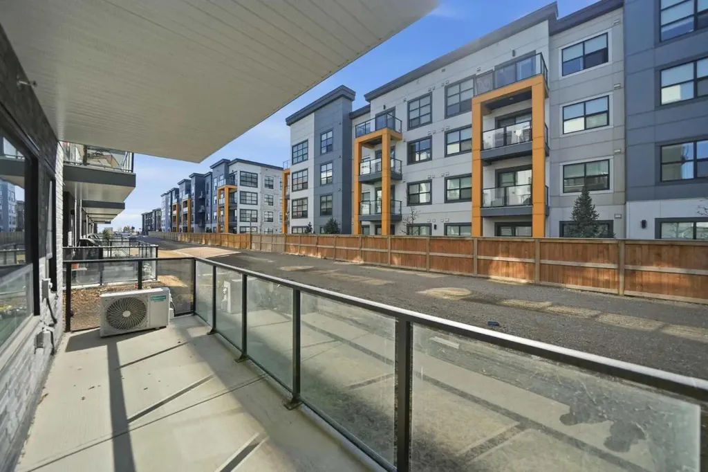 20295 Seton Way SE Calgary AB T3M 3Y7