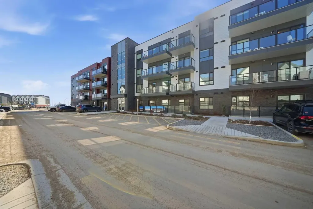 20295 Seton Way SE Calgary AB T3M 3Y7