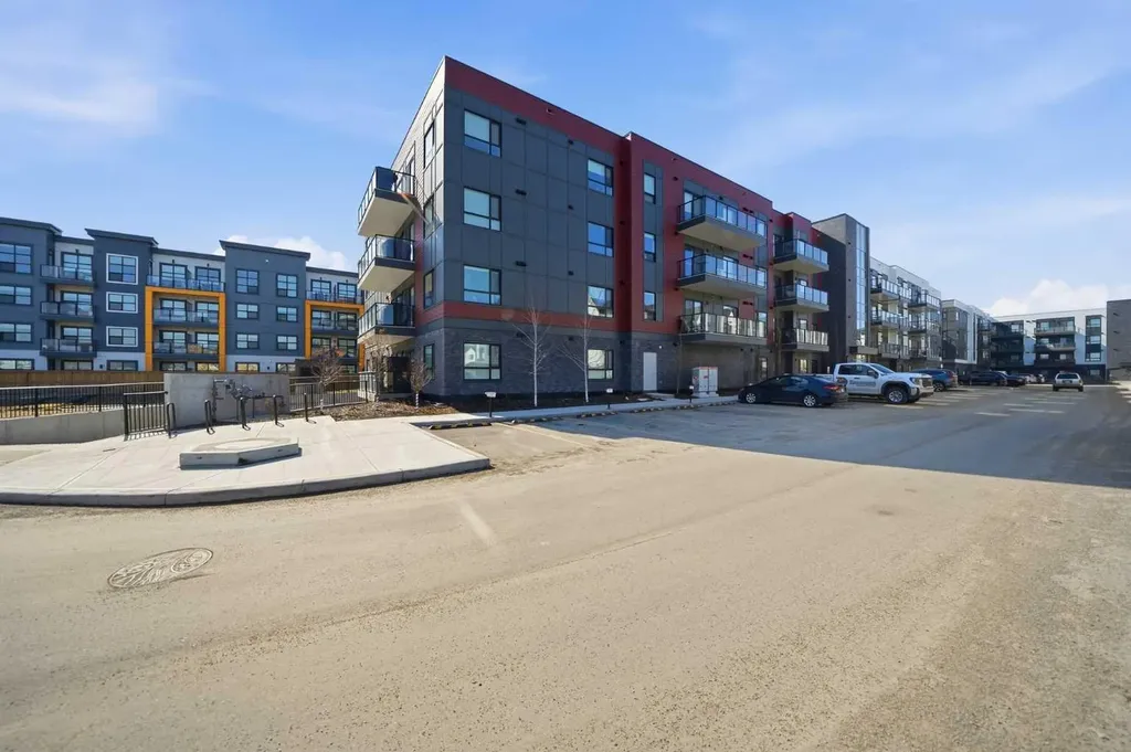20295 Seton Way SE Calgary AB T3M 3Y7