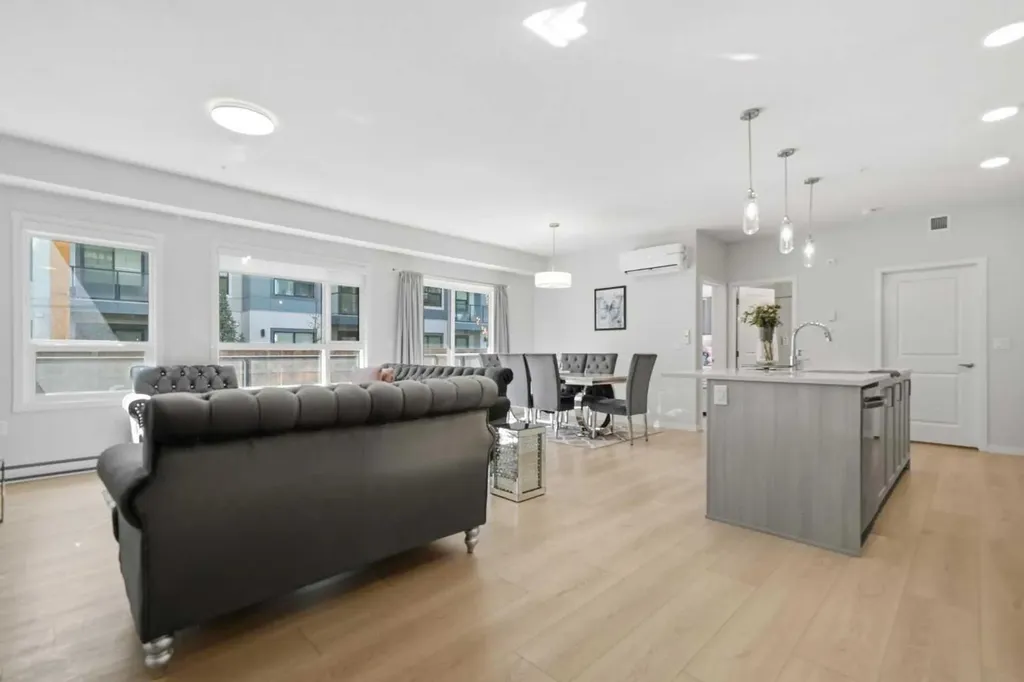 20295 Seton Way SE Calgary AB T3M 3Y7