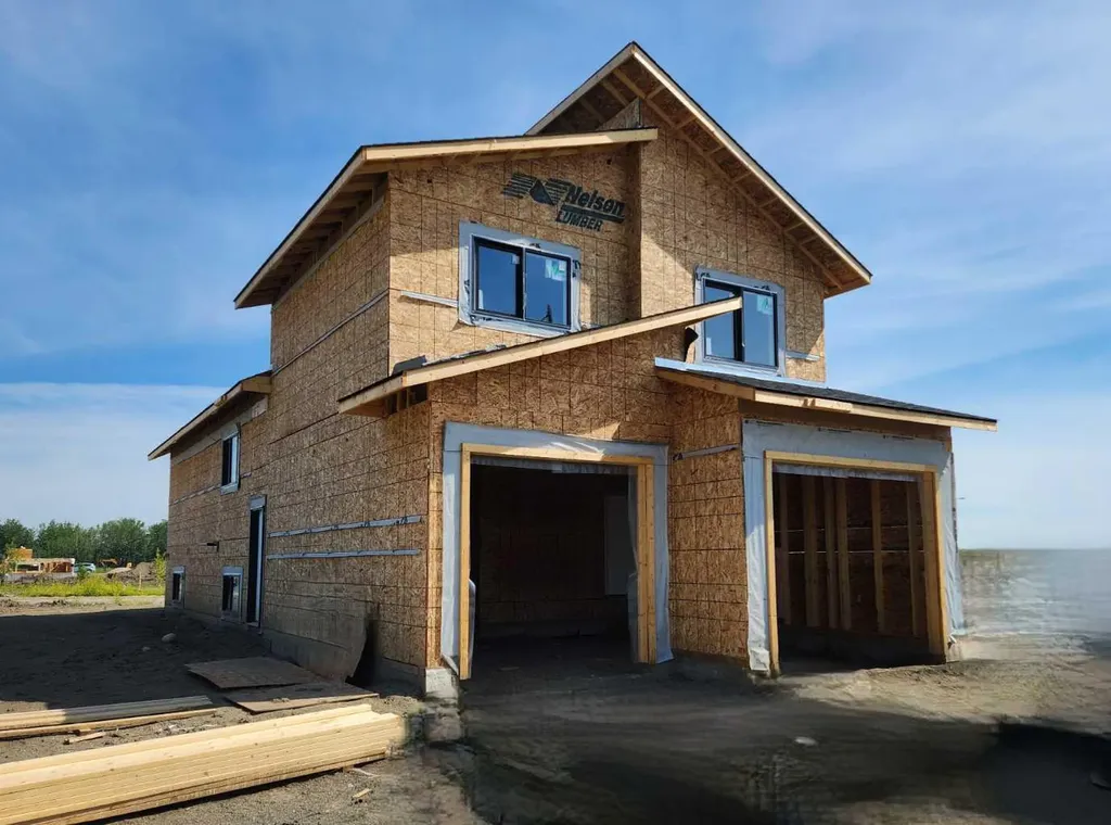 8610 128 Avenue Grande Prairie AB T8X 0X8