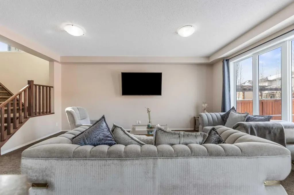 1148 Windhaven Close SW Airdrie AB T4B 0T9