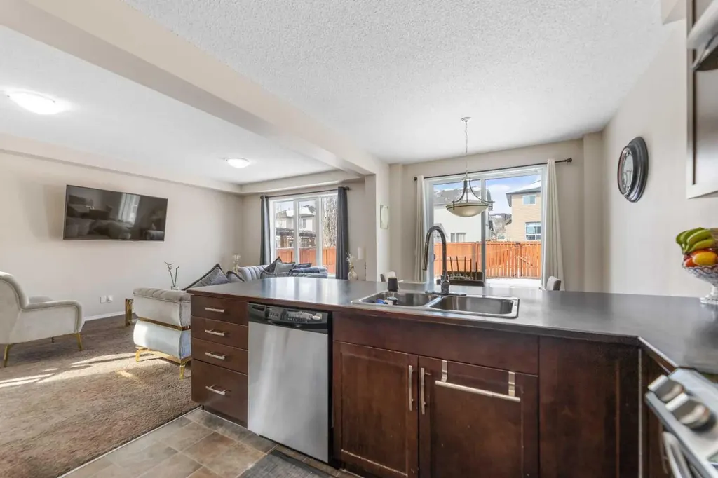 1148 Windhaven Close SW Airdrie AB T4B 0T9