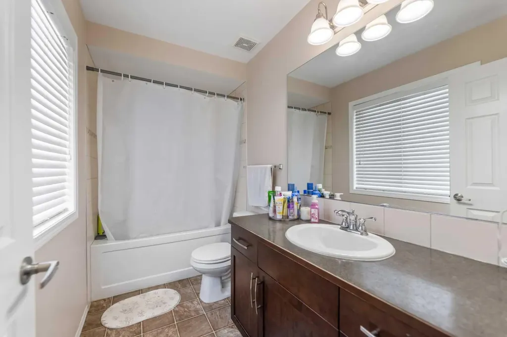 1148 Windhaven Close SW Airdrie AB T4B 0T9