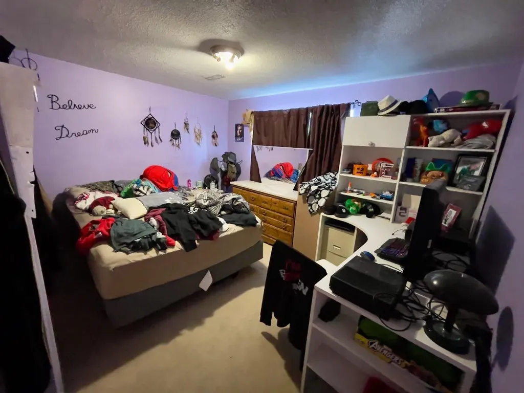 3311 Radcliffe Drive SE Calgary AB T2A 5X3