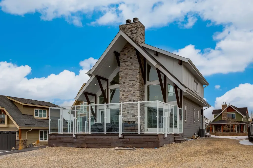 406 Cottageclub Cove Rural Rocky View County AB T4C 1B1