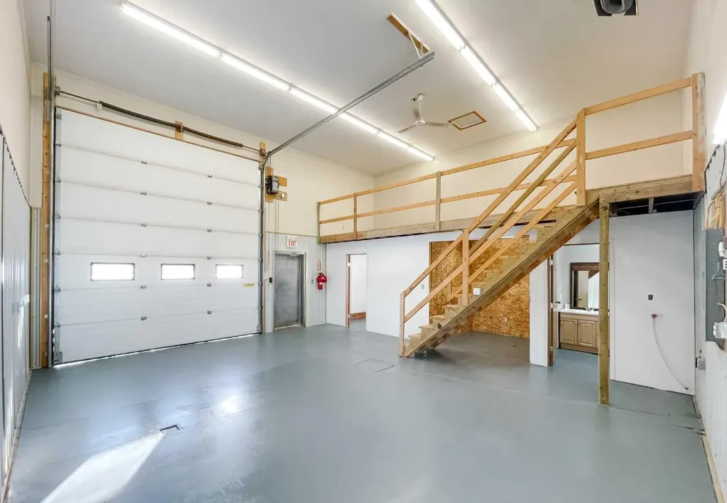 10509 92 Street High Level AB T0H1Z0
