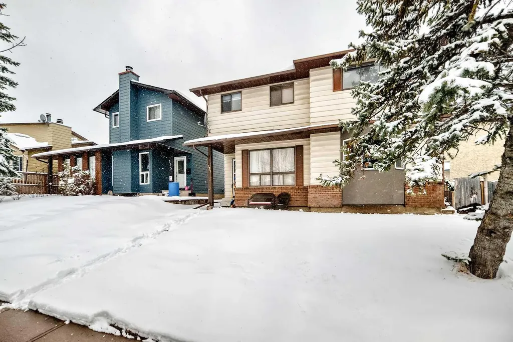 137 Bermuda Drive NW Calgary AB T3K 1H6