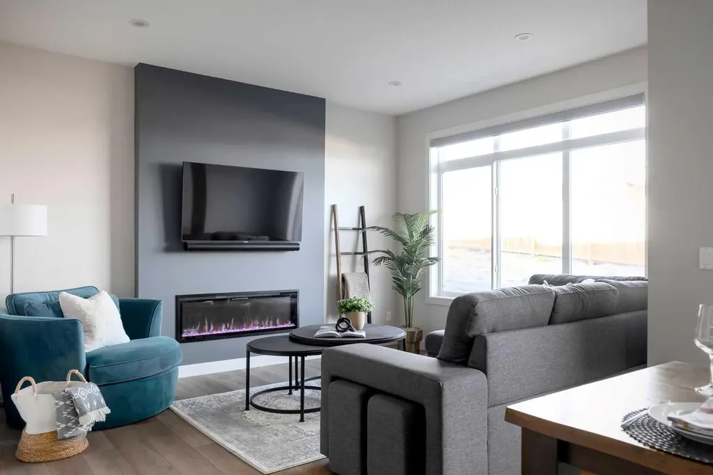 87 Waterford Mews Chestermere AB T1X 3B7