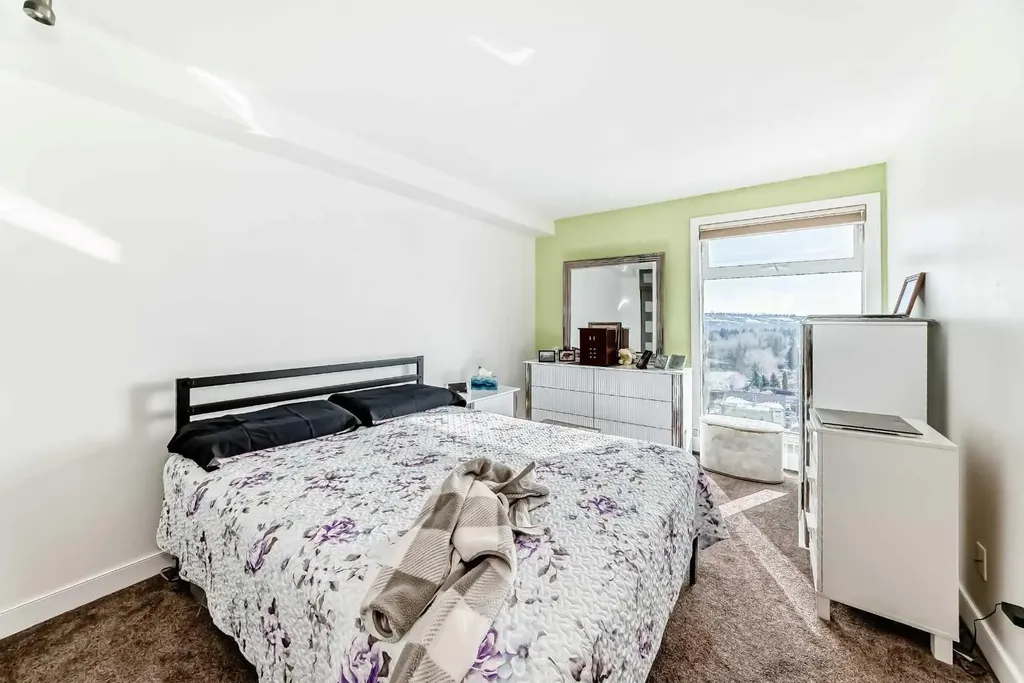 8604 48 Avenue NW Calgary AB T3B 5E6