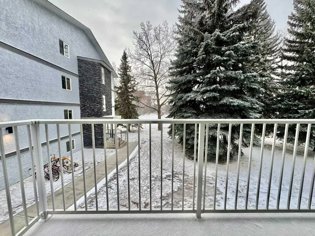 5601 Dalton Drive NW Calgary AB T3A 2E2