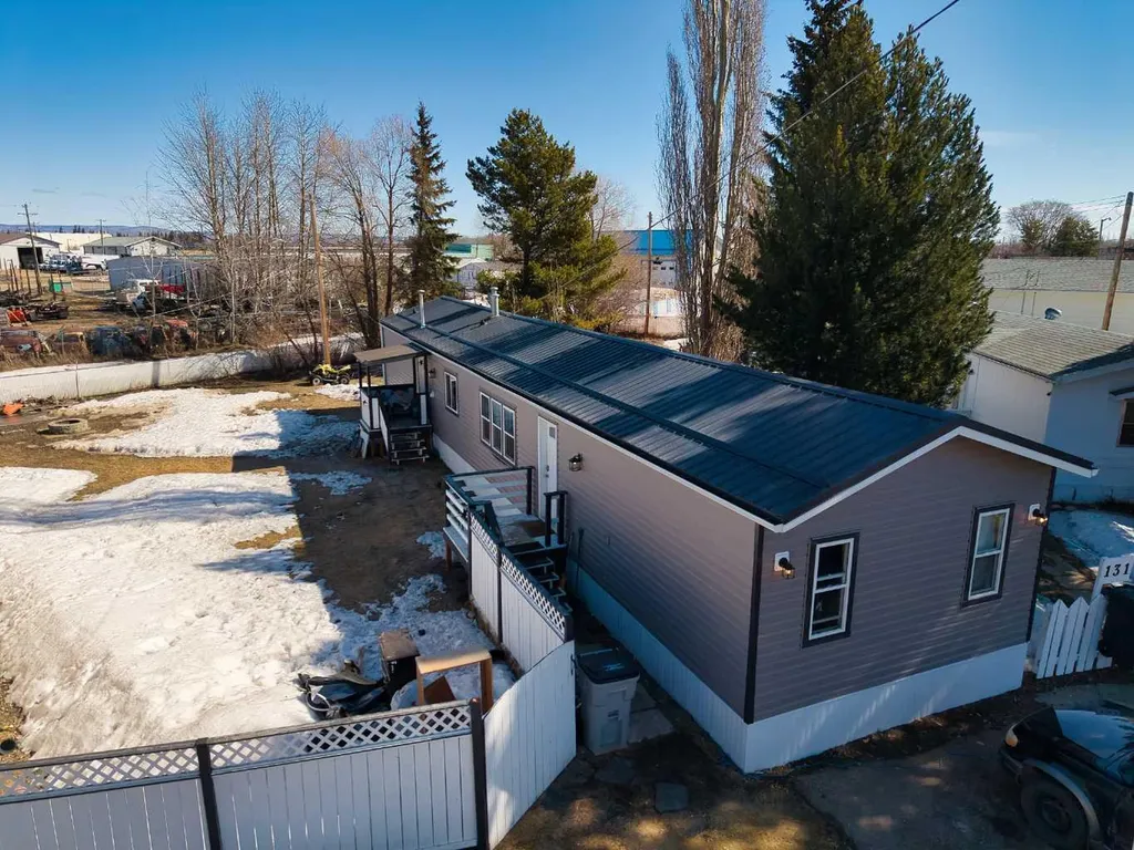 404 6 Avenue NW Slave Lake AB T0G 2A1