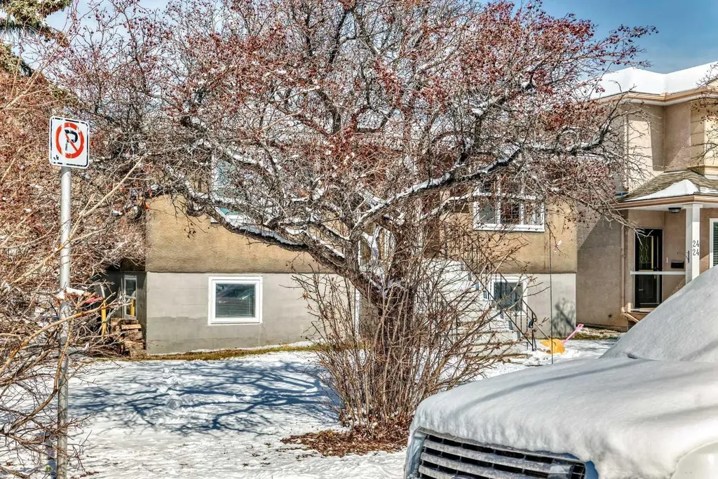 2428 3 Avenue NW Calgary AB T2N 0L7