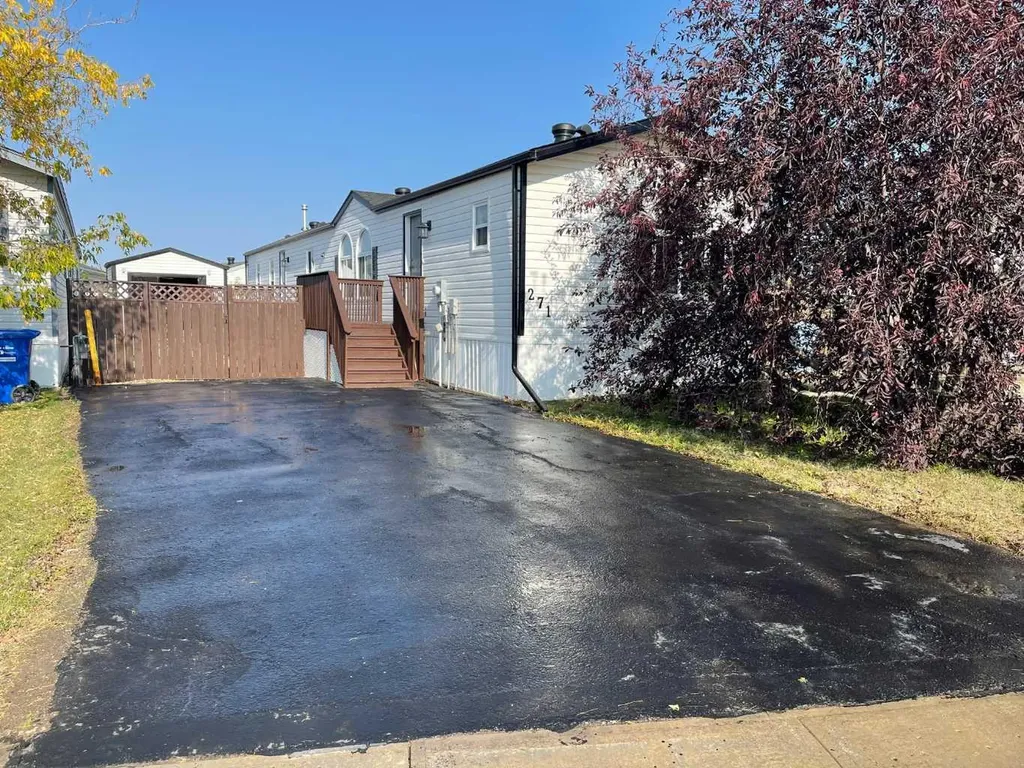 271 Cree Road Fort Mcmurray AB T9K 1X8