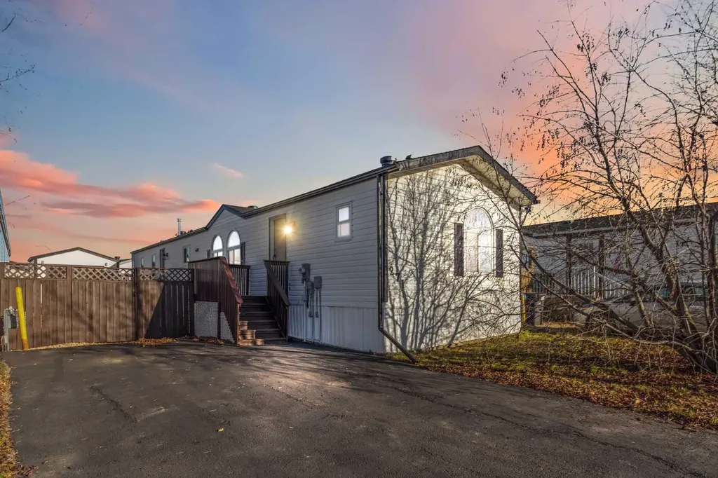 271 Cree Road Fort Mcmurray AB T9K 1X8
